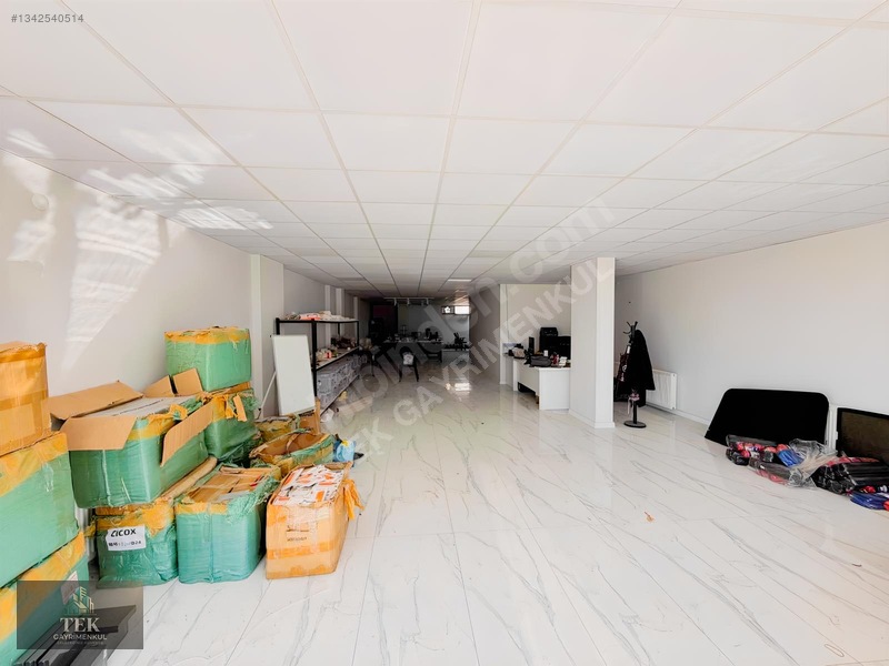 Pelitlide Kiralık Geniş Dükkan — fotoğraf 3
