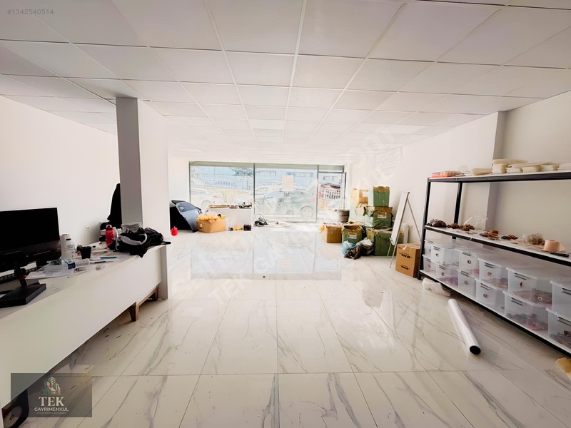 Pelitlide Kiralık Geniş Dükkan — fotoğraf 5