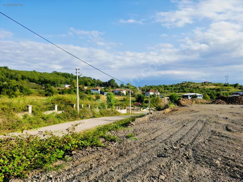 Eski Emlaktan Düzce Çilimli Ulucaminde 512m2 İmarlı Arsa — fotoğraf 8