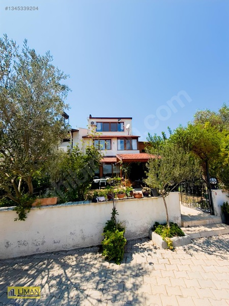 Cundanın Kalbinde Full Deniz Manzaralı Özel Plajlı 4+1 Triplex! — fotoğraf 37