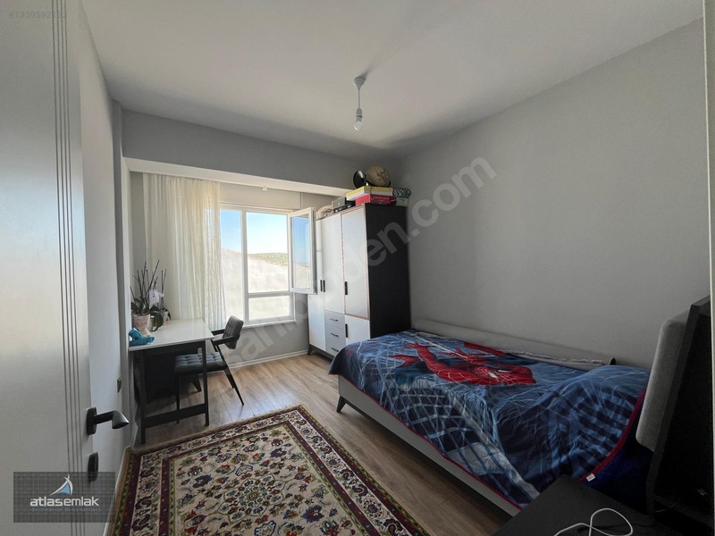 Atlas'tan Zafertepe'de (güney Cephe-cadde Üstü) Kiralık 2+1 — fotoğraf 29
