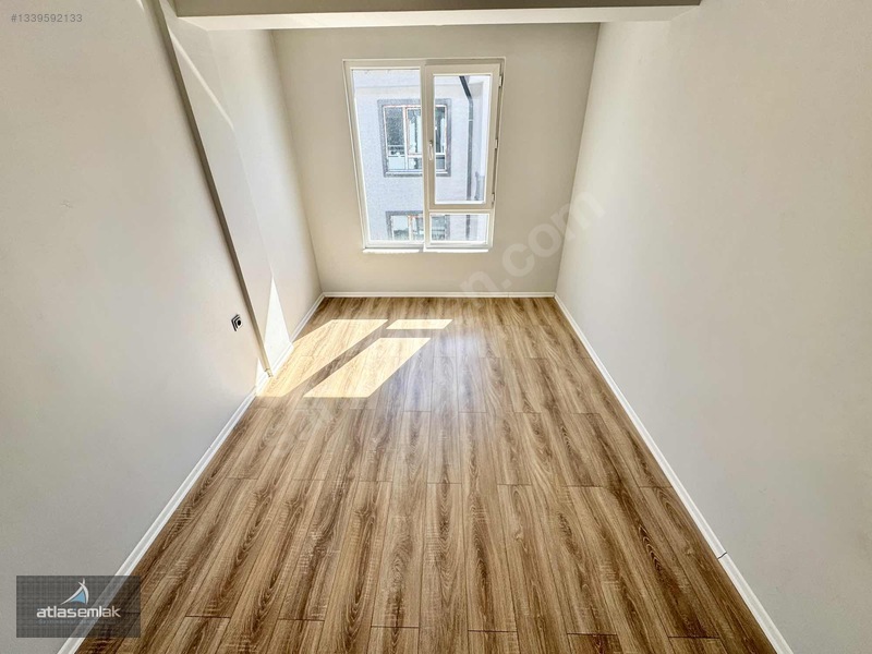 Atlas'tan Zafertepe'de (güney Cephe-cadde Üstü) Kiralık 2+1 — fotoğraf 30