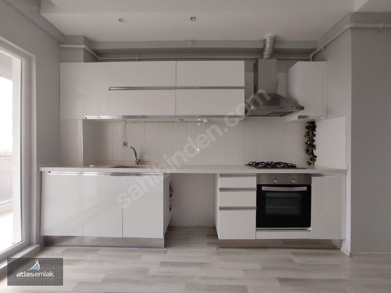 Atlas Emlak'tan Sporkent'te (ara Kat-site İçi) Satılık 3+1 Daire — fotoğraf 8