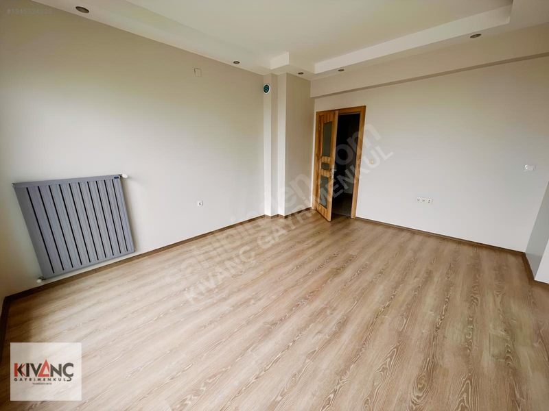 Kıvanç Gayrimenkul'den Tecde De Kiralık 3+1 Daire — fotoğraf 6