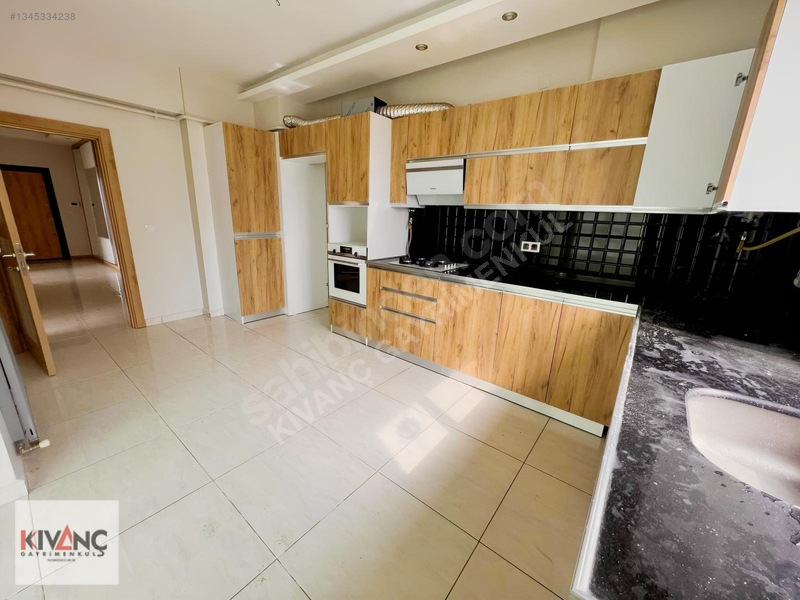 Kıvanç Gayrimenkul'den Tecde De Kiralık 3+1 Daire — fotoğraf 17