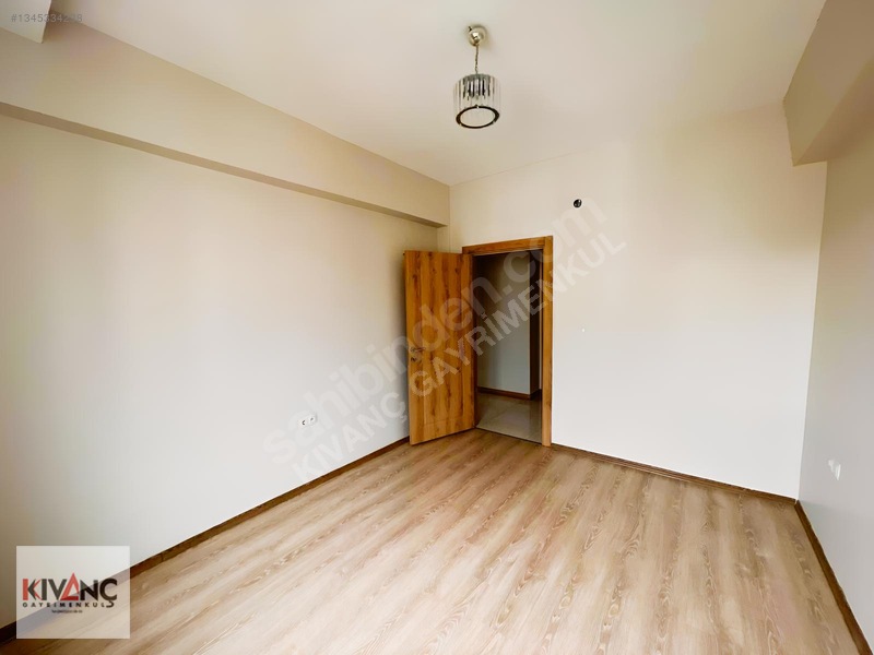 Kıvanç Gayrimenkul'den Tecde De Kiralık 3+1 Daire — fotoğraf 23