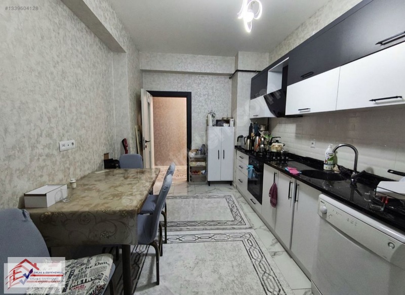 Ev Emlak'tan Gürcükapı Demirciler Sitesinde Kiralık Daire — fotoğraf 4