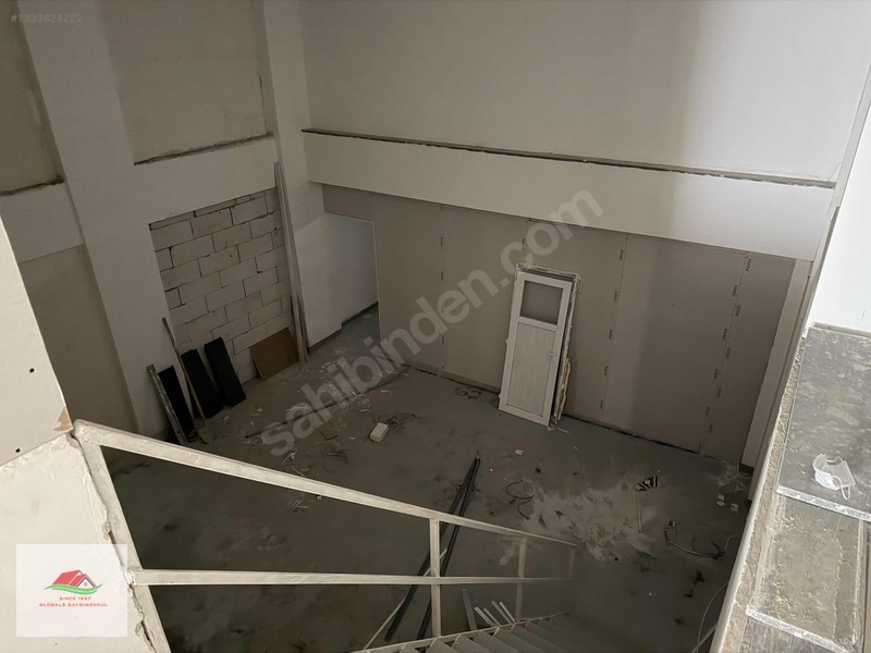 Tuzla/istasyon Cd. Üzerinde Dükkan&mağaza — fotoğraf 10