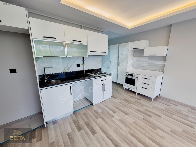 Yurt Mah.hayalpark Yakını 2+1 Lüx İskanlı Kombili Satılık Daire — fotoğraf 4