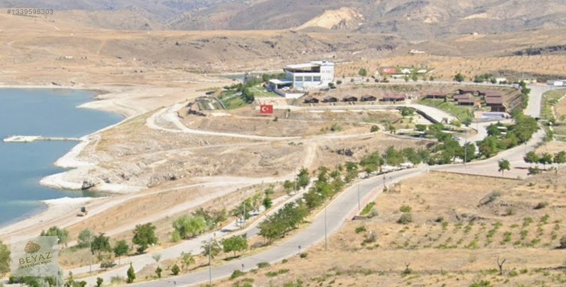 Beyaz Gayrimenkul Kuşçu Baraj Manzaralı 2+1 Villa En Uygun Fiyat — fotoğraf 3