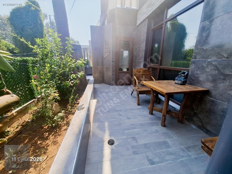 Denize 10 Adım, Özel Havuzlu, 5+1 Tripleks Villa — fotoğraf 2