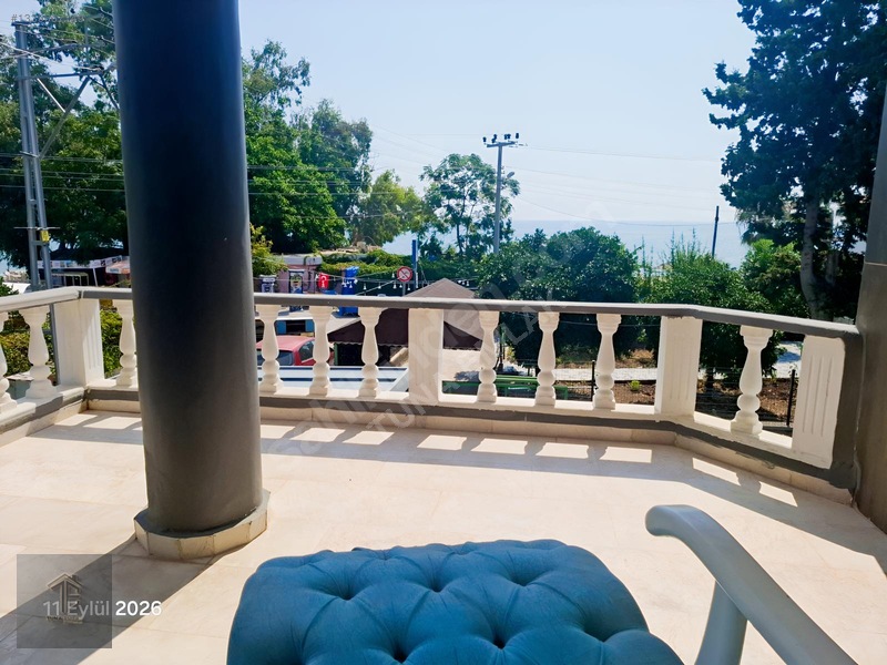 Denize 10 Adım, Özel Havuzlu, 5+1 Tripleks Villa — fotoğraf 35