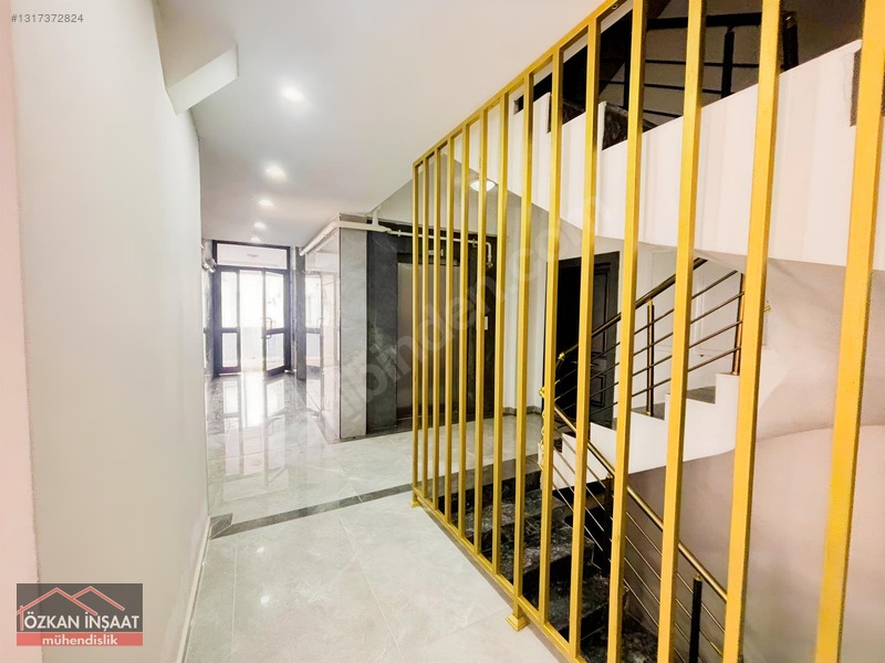 Şehrin Merkezinde Lüks Kiralık 3+1 — fotoğraf 7