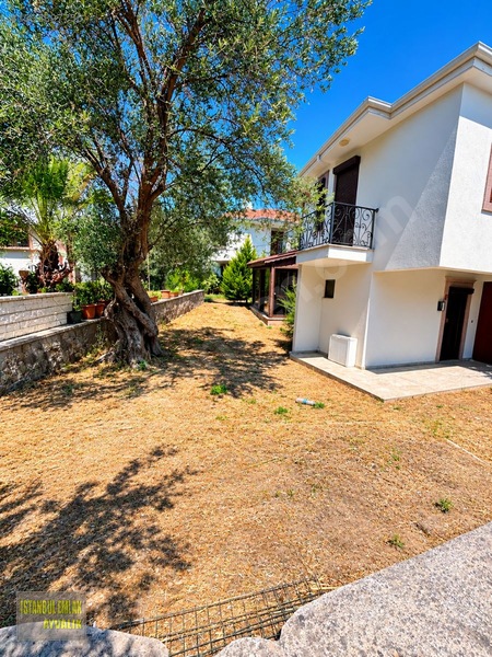 İstanbul Emlaktan Sarımsaklı Zeytin Arasında Geniş Bahçeli Villa — fotoğraf 14