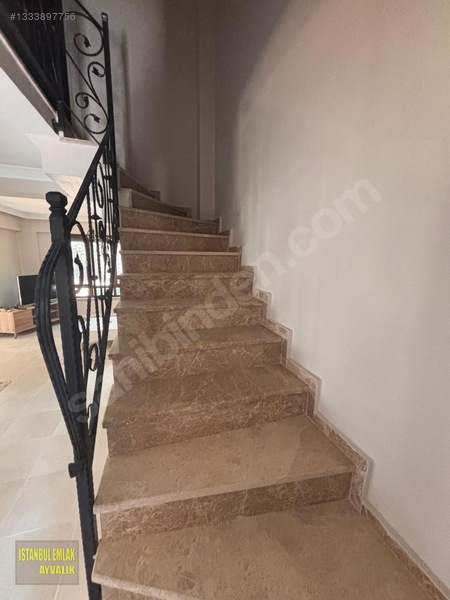 İstanbul Emlaktan Sarımsaklı Zeytin Arasında Geniş Bahçeli Villa — fotoğraf 26