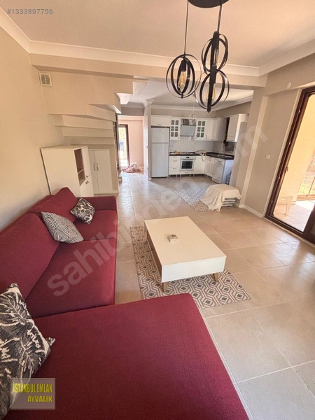 İstanbul Emlaktan Sarımsaklı Zeytin Arasında Geniş Bahçeli Villa — fotoğraf 27