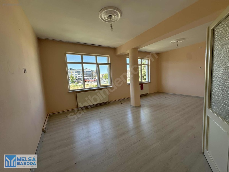 Bedir Mahallesi Kiralık 3+1 Arakat Bakımlı Daire — fotoğraf 4