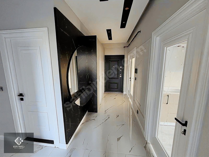 Kavaklı Gayrimenkul'den Güneşli Mah. 4,5+1 Lüx Satılık Daire — fotoğraf 6