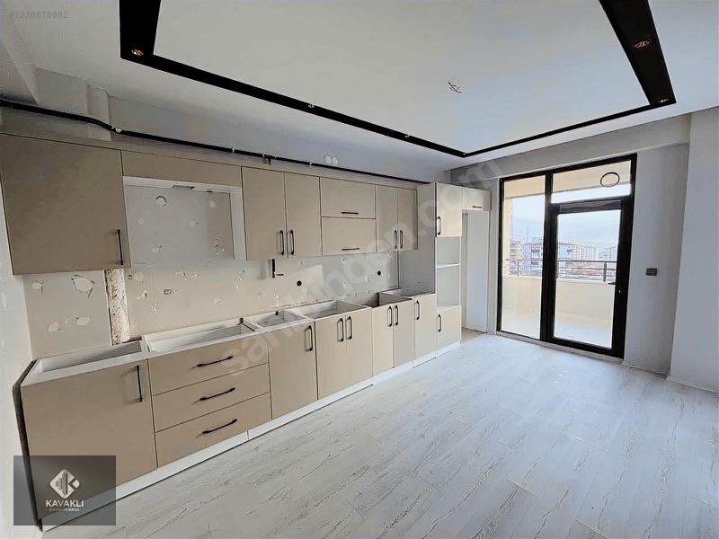 Kavaklı Gayrimenkul'den Güneşli Mah. 4,5+1 Lüx Satılık Daire — fotoğraf 10