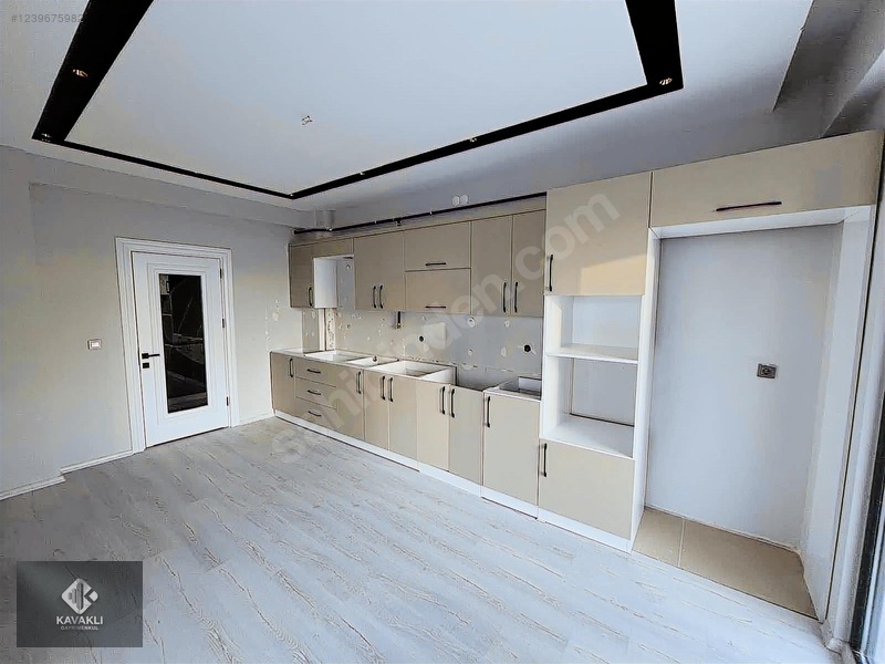 Kavaklı Gayrimenkul'den Güneşli Mah. 4,5+1 Lüx Satılık Daire — fotoğraf 12