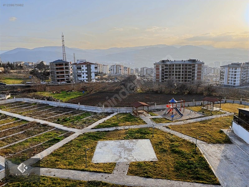 Kavaklı Gayrimenkul'den Güneşli Mah. 4,5+1 Lüx Satılık Daire — fotoğraf 32