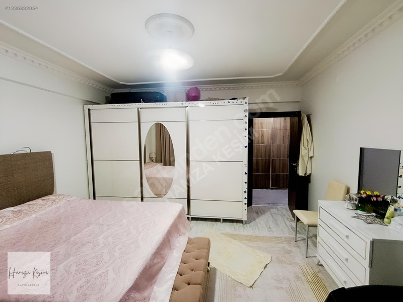 Bahçelievlerde Muhteşem Vadi Manzaralı 186 M2 Lüks 3+1 Daire — fotoğraf 14