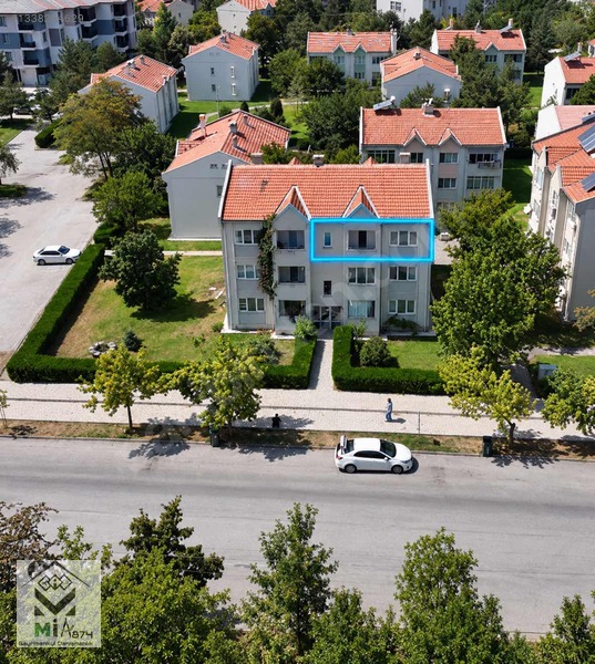 Mia874 Gayrimenkul Güvencesiyle Büyük Tip 2+1