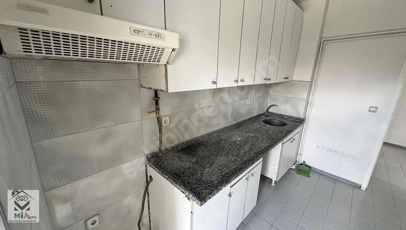 Mia874 Gayrimenkul Güvencesiyle Büyük Tip 2+1 — fotoğraf 18