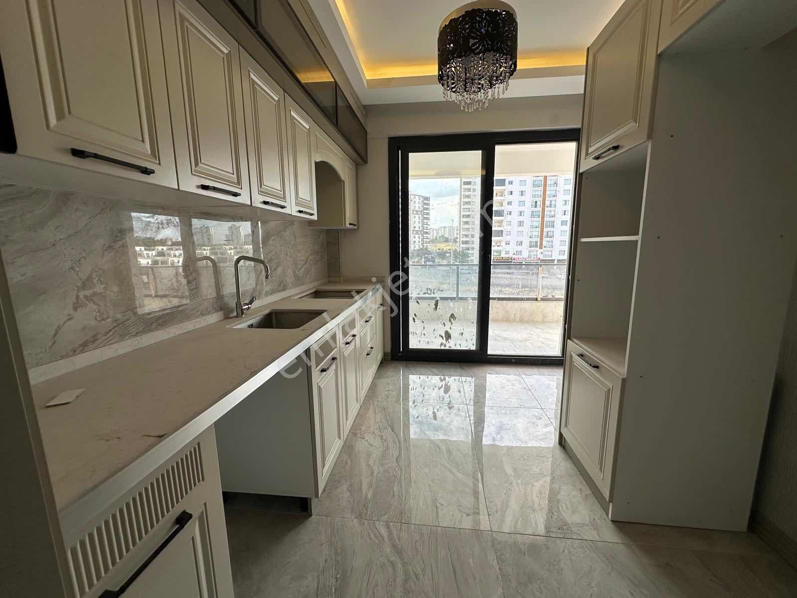 Forum Avm Yakın Sıfır 2+1 Daire