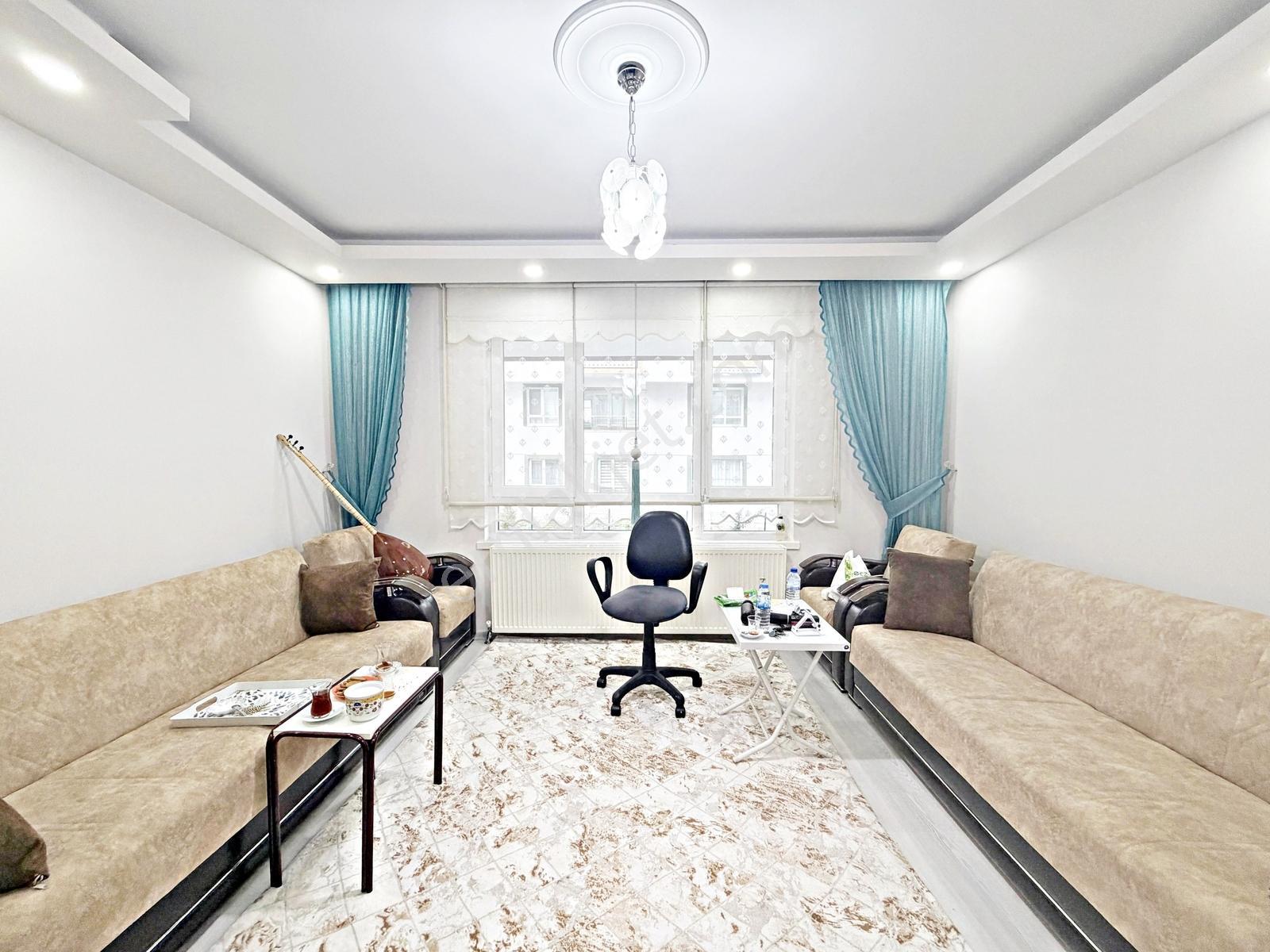 Han Gayrimenkulden Emin Evim Sistemine Uygun 3+1 Satılık Daire — fotoğraf 2