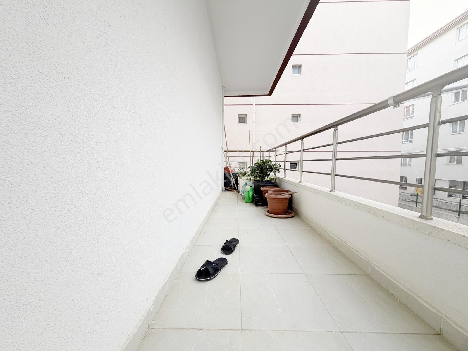 Han Gayrimenkulden Emin Evim Sistemine Uygun 3+1 Satılık Daire — fotoğraf 18