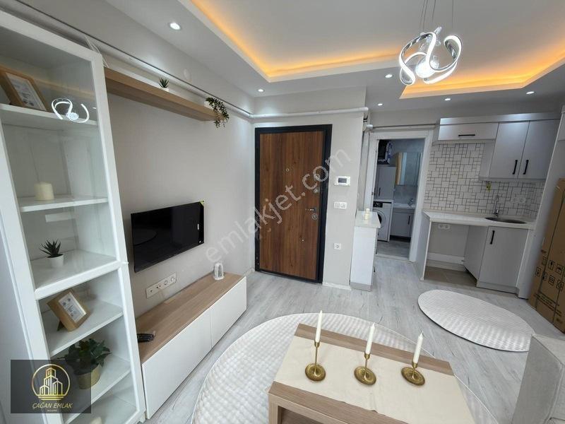 Tınaztepe Kampüs Yanı 25.000tl Kiracılı-balkonlu Arakat1+1 Daire — fotoğraf 3