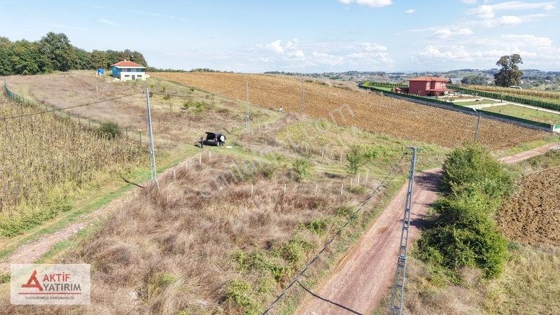 Kandıra'Da Villalara Yakın Yollu Şekli Düzgün 365 M2 Butik Tarla