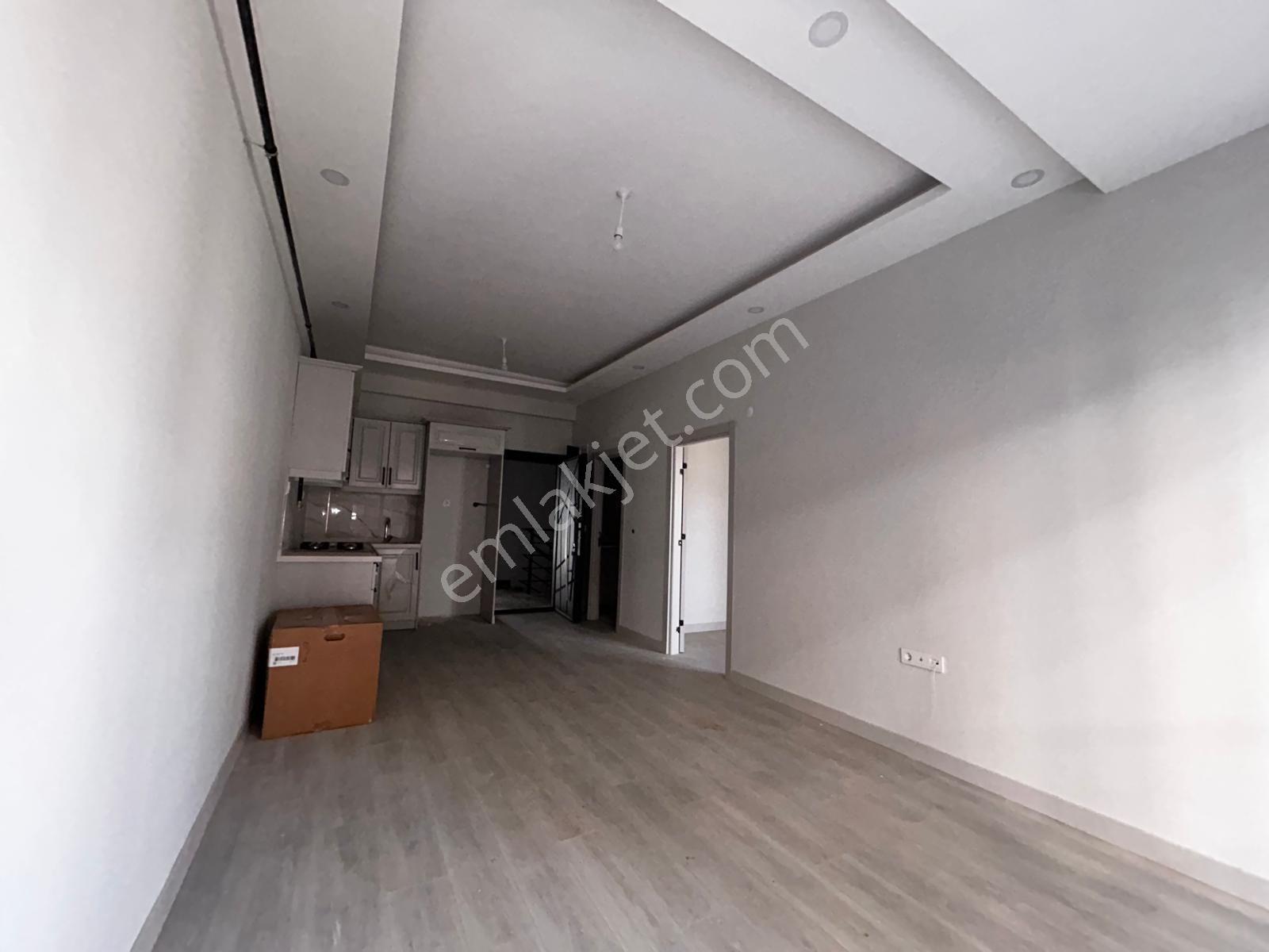 Delux'den Atatürk Mah. Havuzlu Sitede 1+1 Satılık Daire — fotoğraf 14