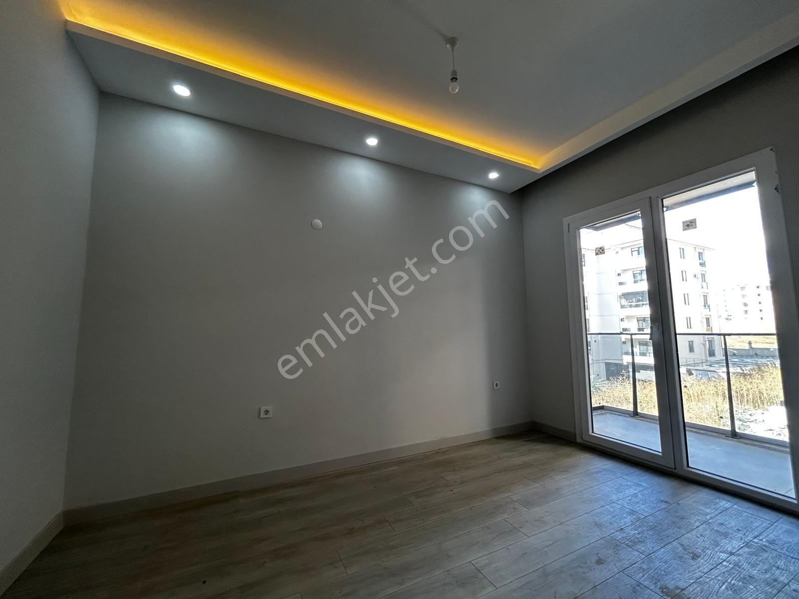 Delux'den Atatürk Mah. Havuzlu Sitede 1+1 Satılık Daire — fotoğraf 18