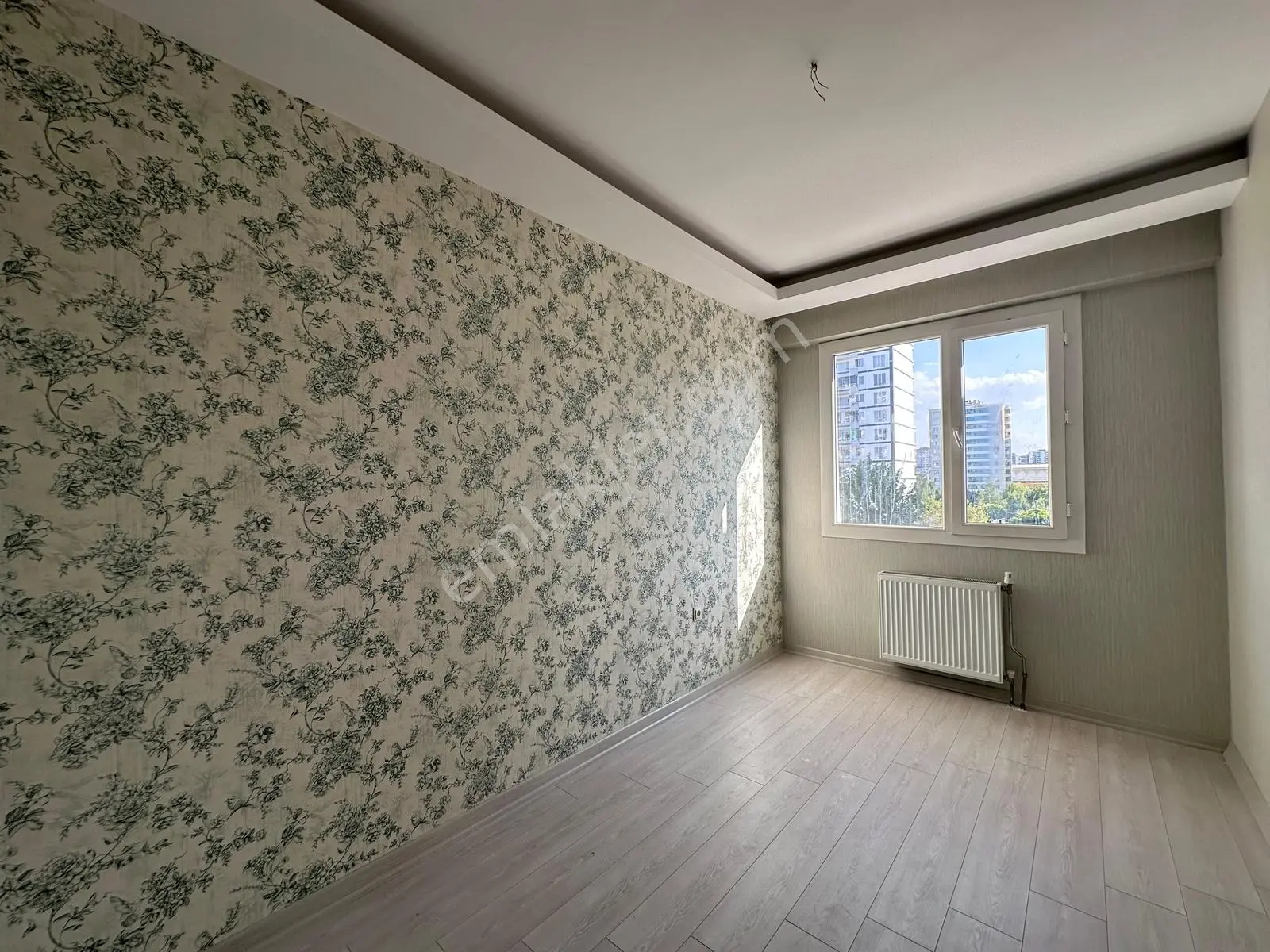 Eras Gayrimenkul'den Stad Civarı'nda Satılık Daire — fotoğraf 7
