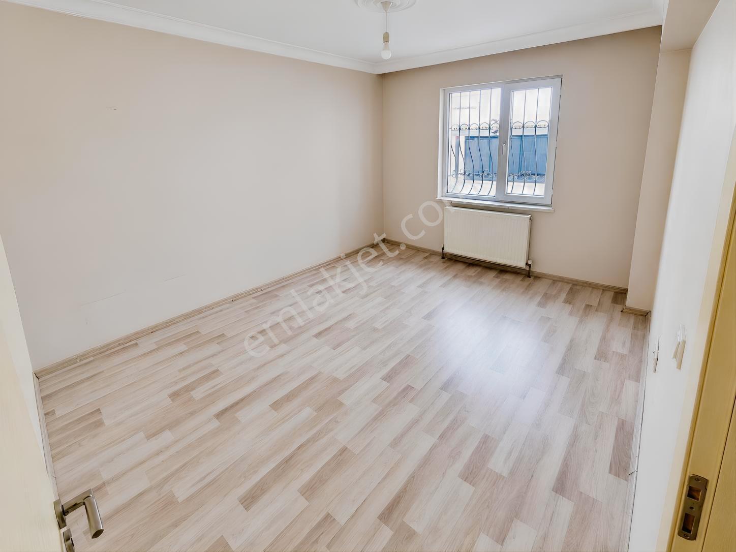 Atapark Cadde Yakını Yeni Bina Cepheler Açık — fotoğraf 11