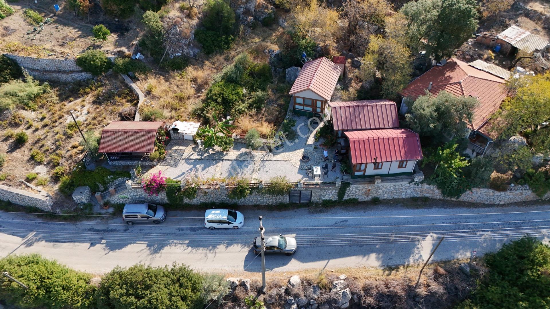 Marmaris Söğüt'te Deniz Manzaralı, 3 Ahşap Evli Satılık Arsa — fotoğraf 10