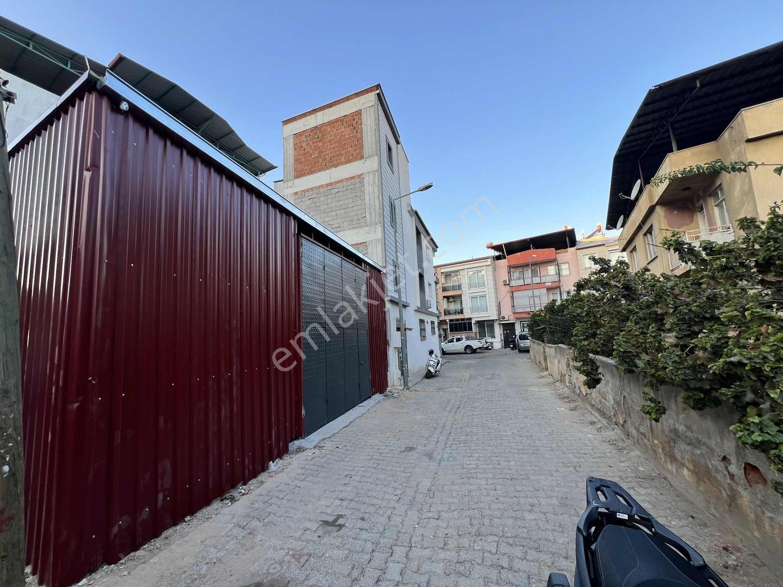Satılık Merkez Konumda Depo Arayanlara !! Kiracısı Hazır — fotoğraf 3