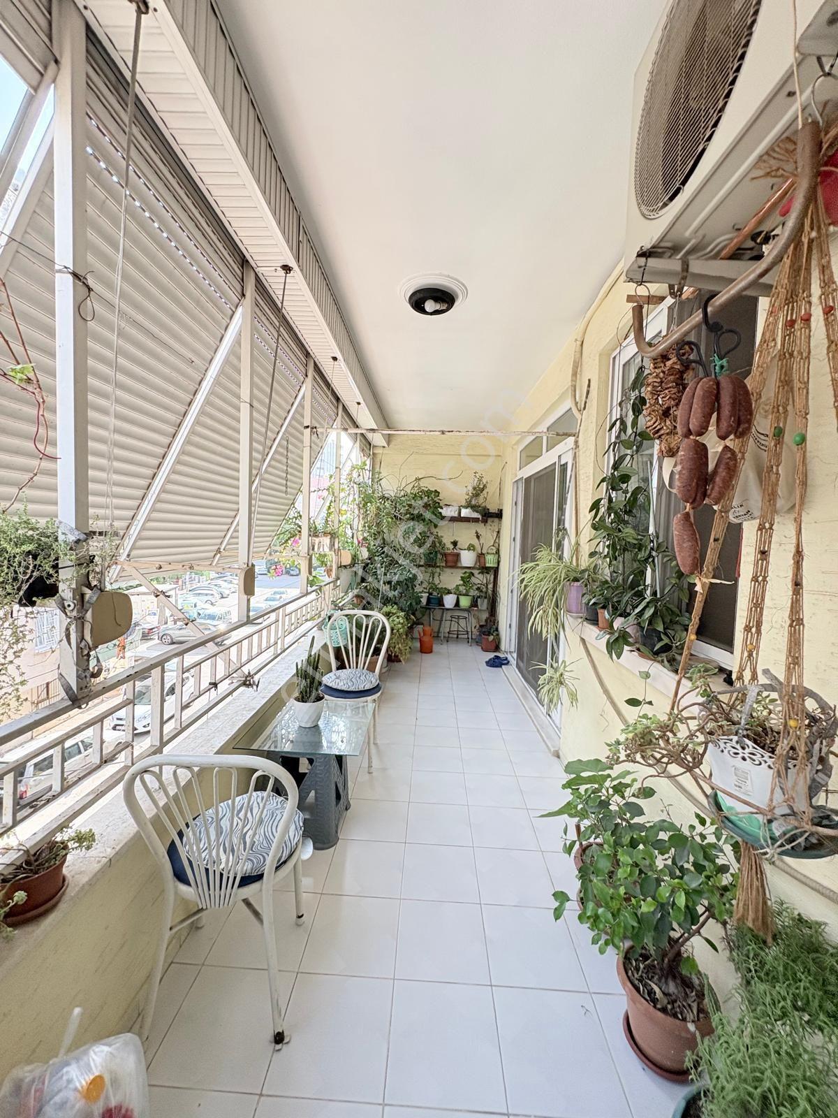 Prestij'den Cumhuriyet'te Sosyete Pazarına Yakın Temiz 3+1 Daire — fotoğraf 18
