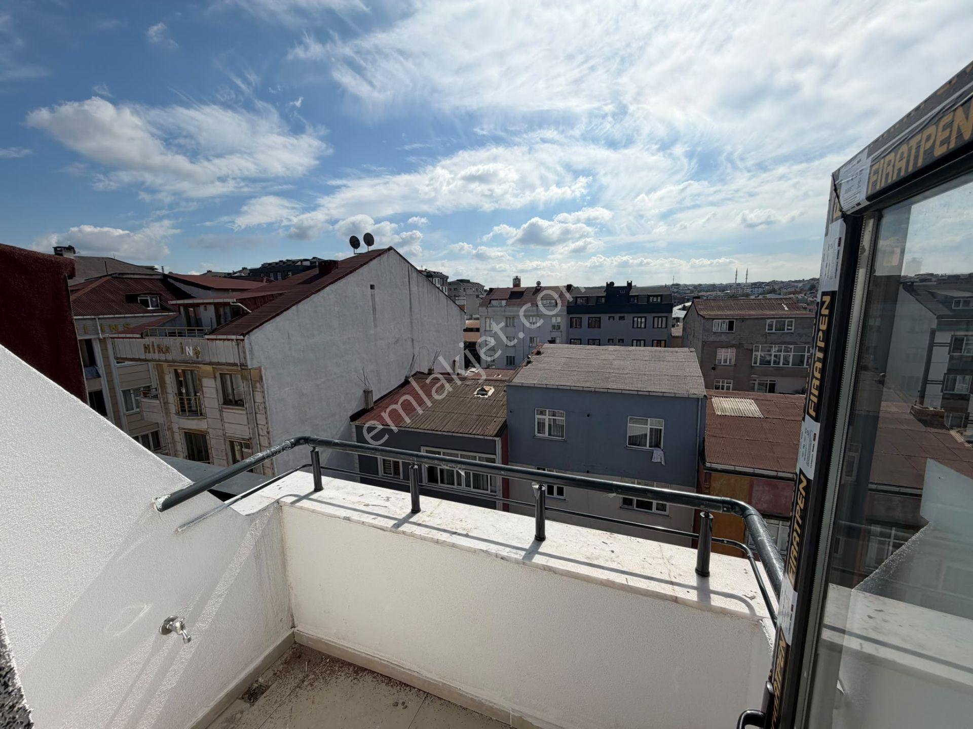 Arnavutköy Belediye Yakını 2+1 Lüx Daire — fotoğraf 6