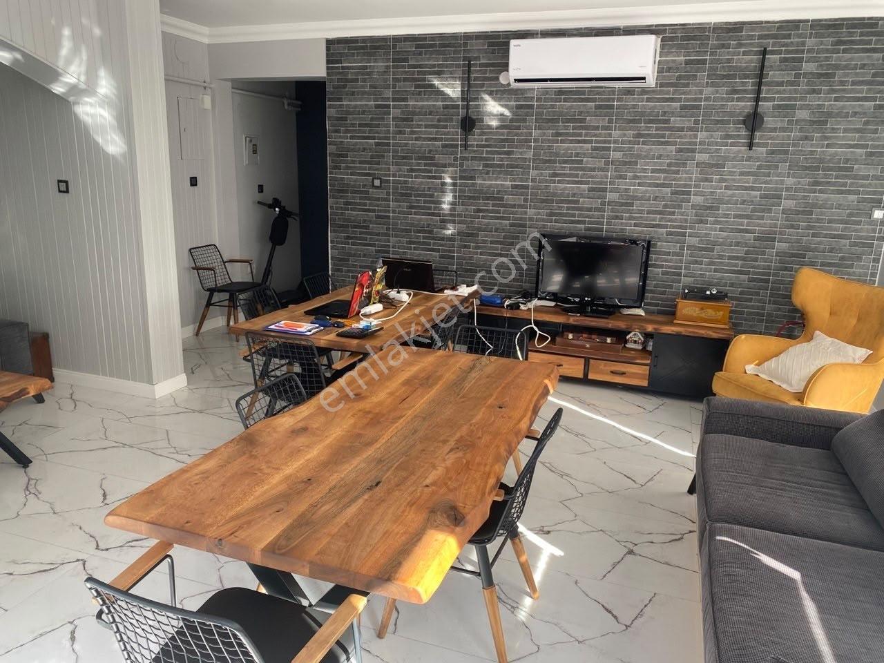 Fırsat Villa!silivri Semizkumlarda 2 Katlı 6+2 Bahçeli Tadilatlı — fotoğraf 2