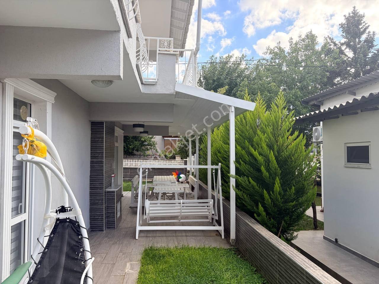 Fırsat Villa!silivri Semizkumlarda 2 Katlı 6+2 Bahçeli Tadilatlı — fotoğraf 5