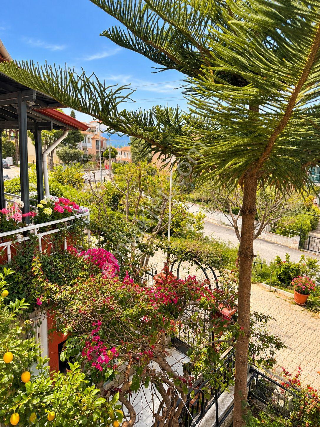 Kuşadası Kadınlar Denizi'nde Denize 100 M Mesafe De 3+2 Yazlık — fotoğraf 26