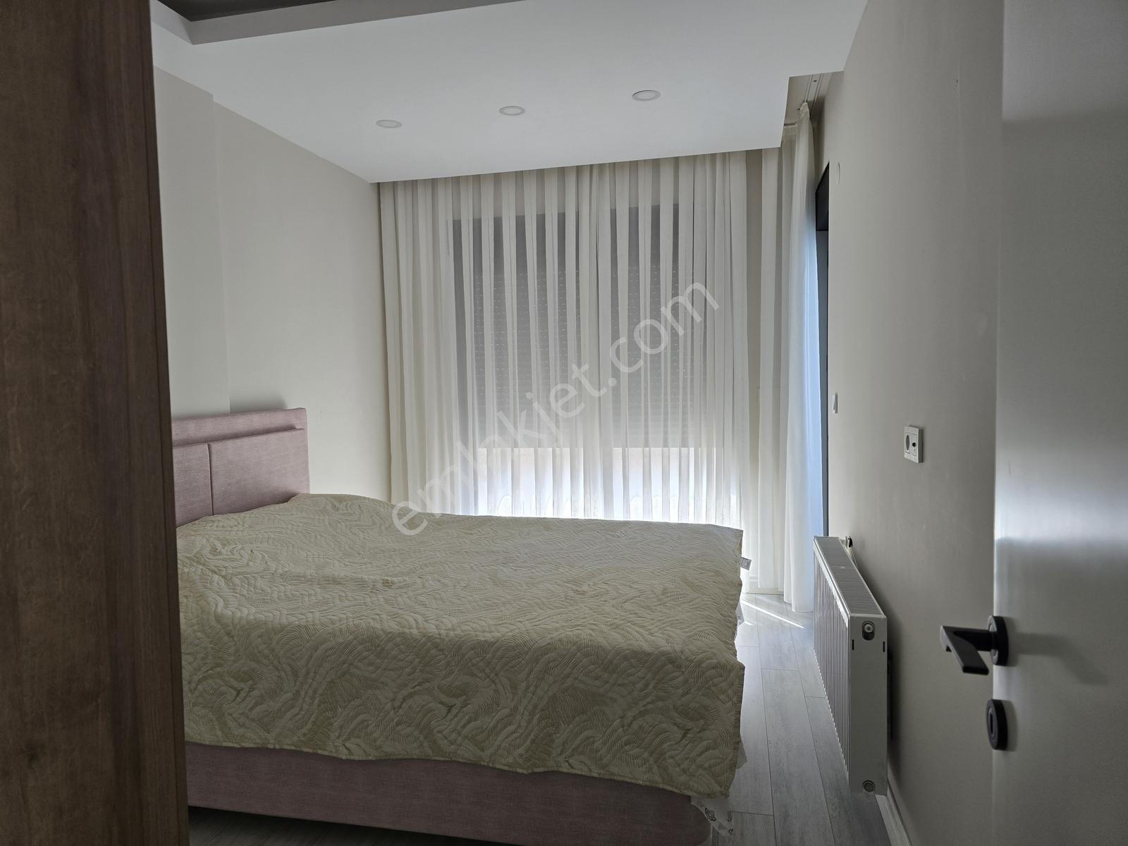 Sarısu Lüks Eşyalı Satılık Ara Kat 1+1 Daire — fotoğraf 14