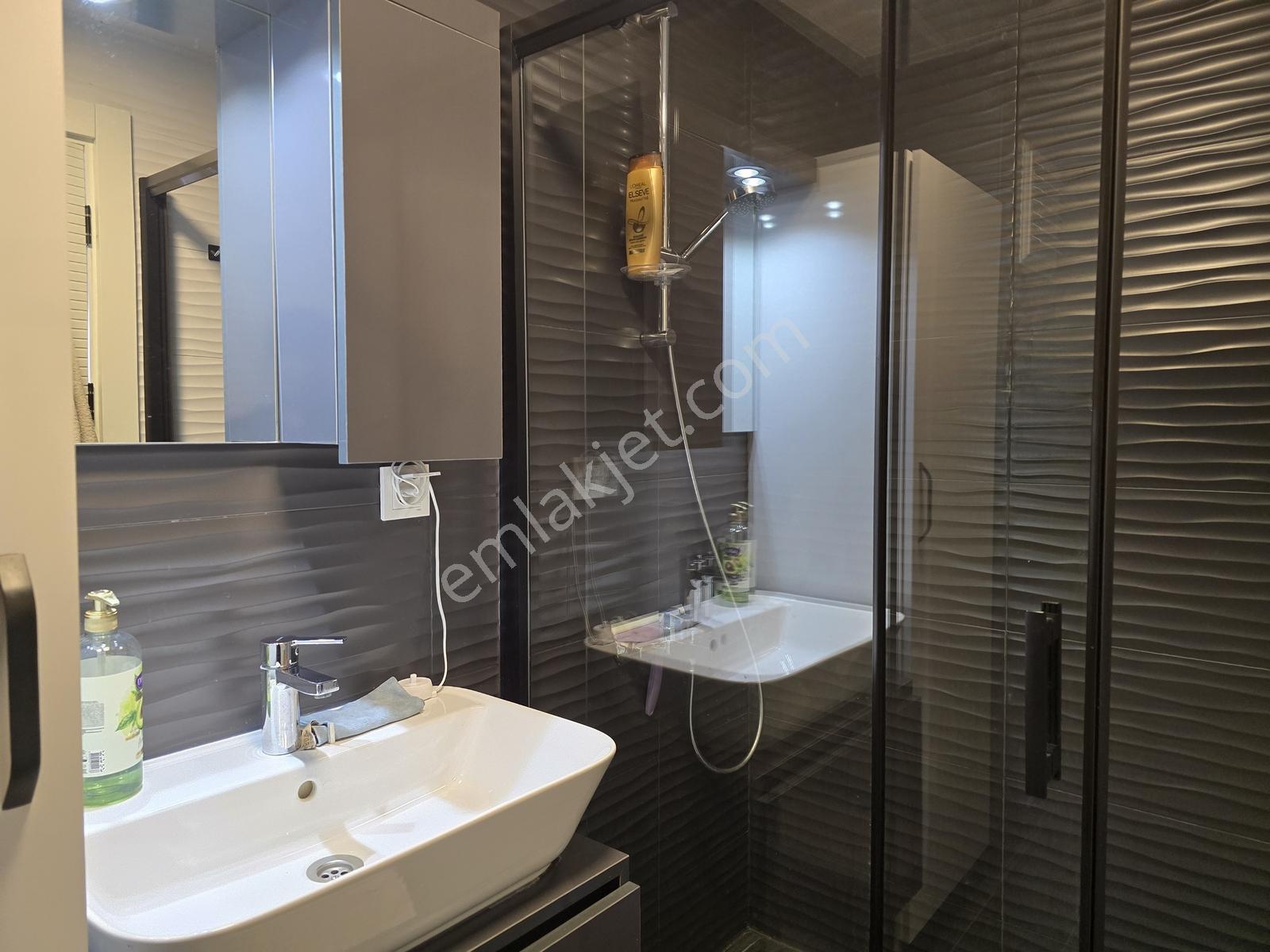 Sarısu Lüks Eşyalı Satılık Ara Kat 1+1 Daire — fotoğraf 15