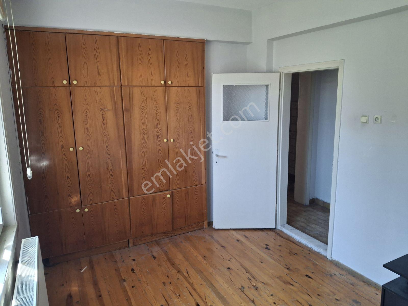 Meram Havzan Mah Satılık Arakat 3+1 Daire — fotoğraf 19