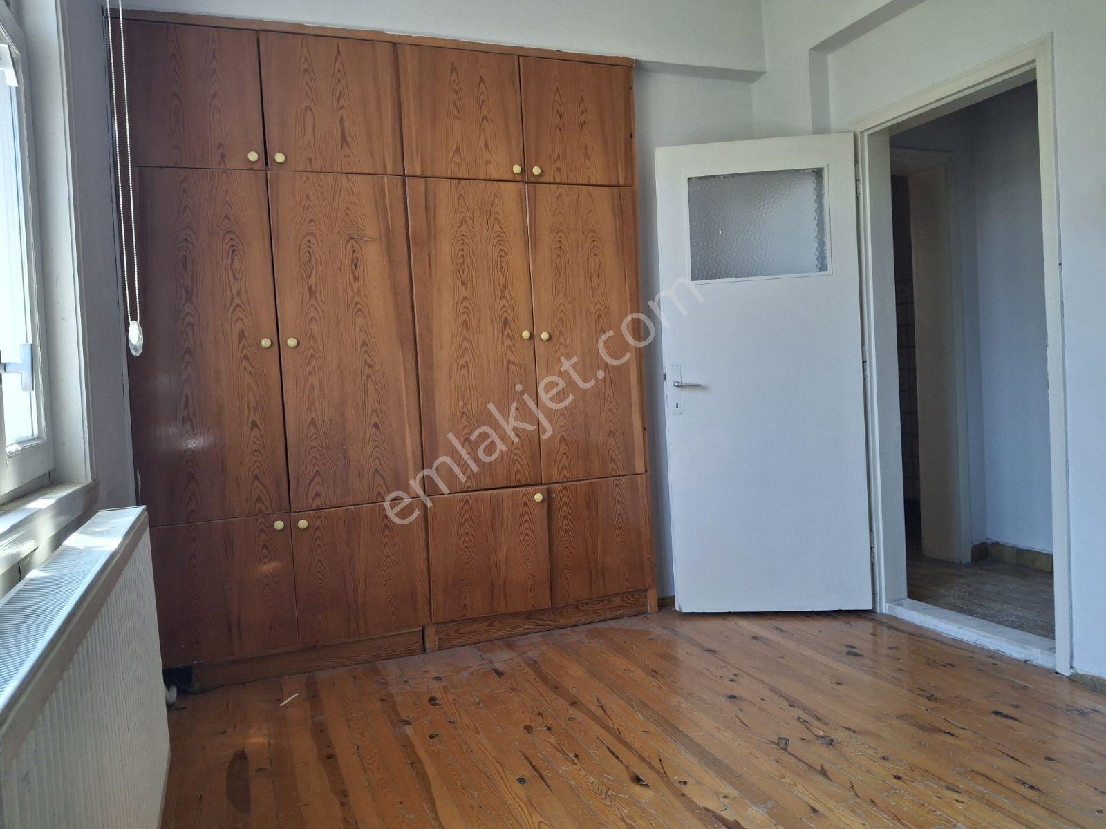 Meram Havzan Mah Satılık Arakat 3+1 Daire — fotoğraf 21
