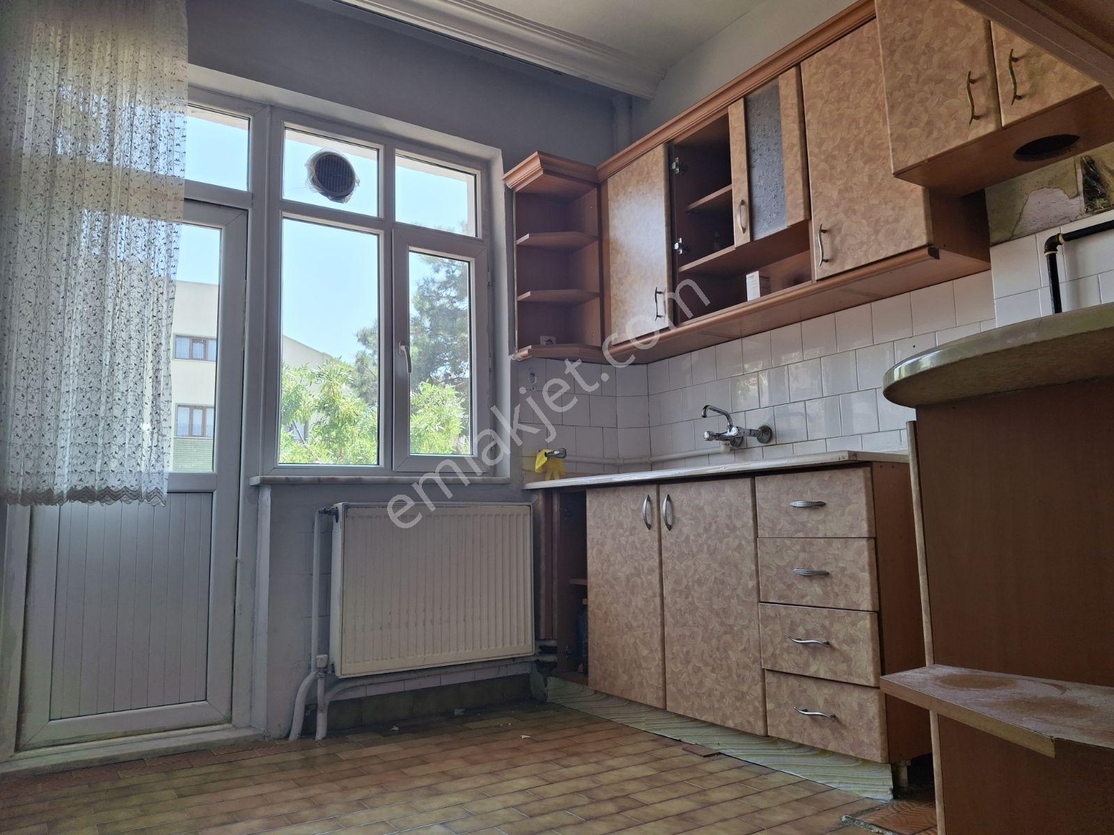 Meram Havzan Mah Satılık Arakat 3+1 Daire — fotoğraf 22