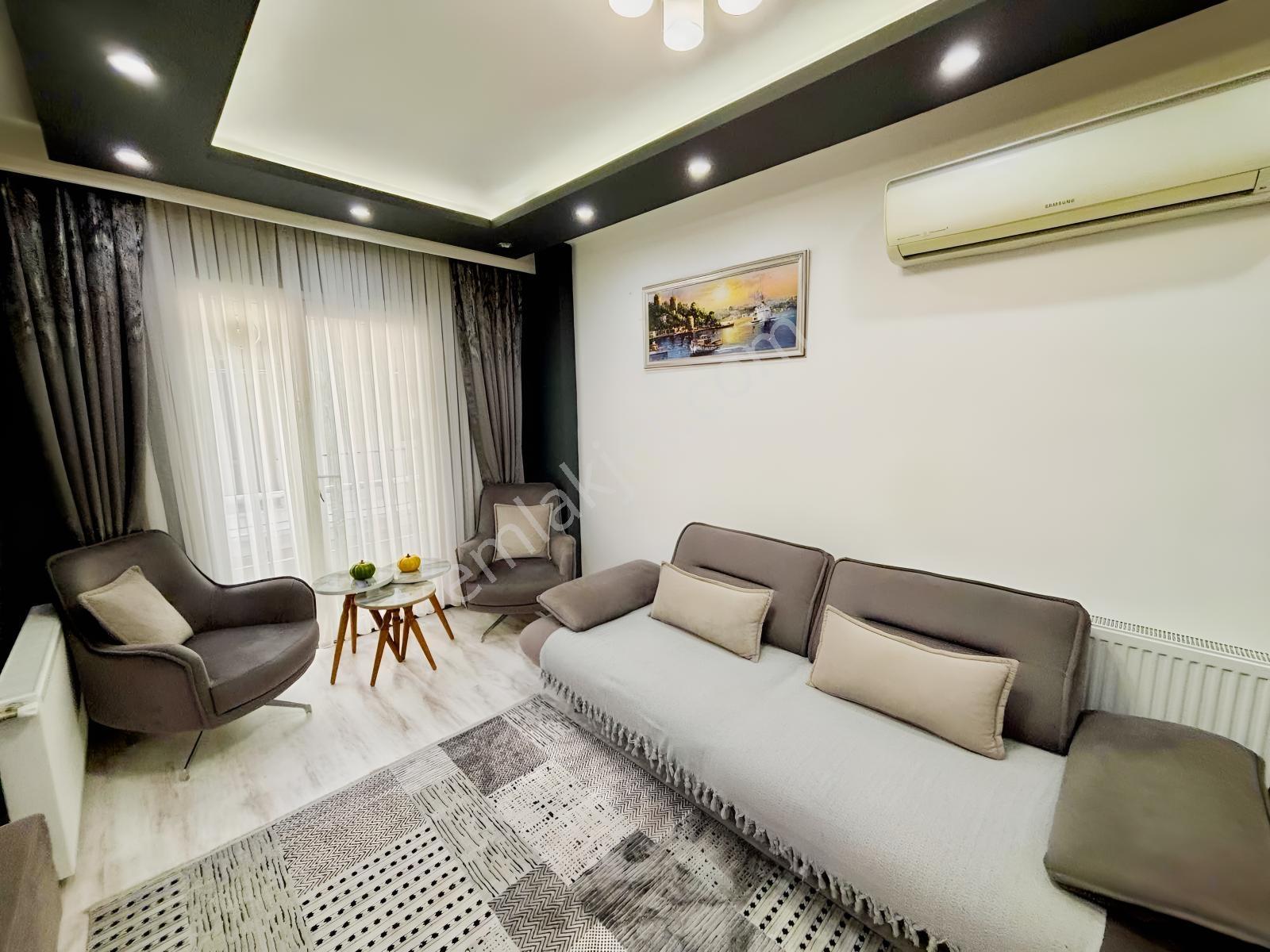 Kuşadası Merkezde Sahil Plaj Çarşıya 200m 3+1 Dubleks Daire — fotoğraf 4